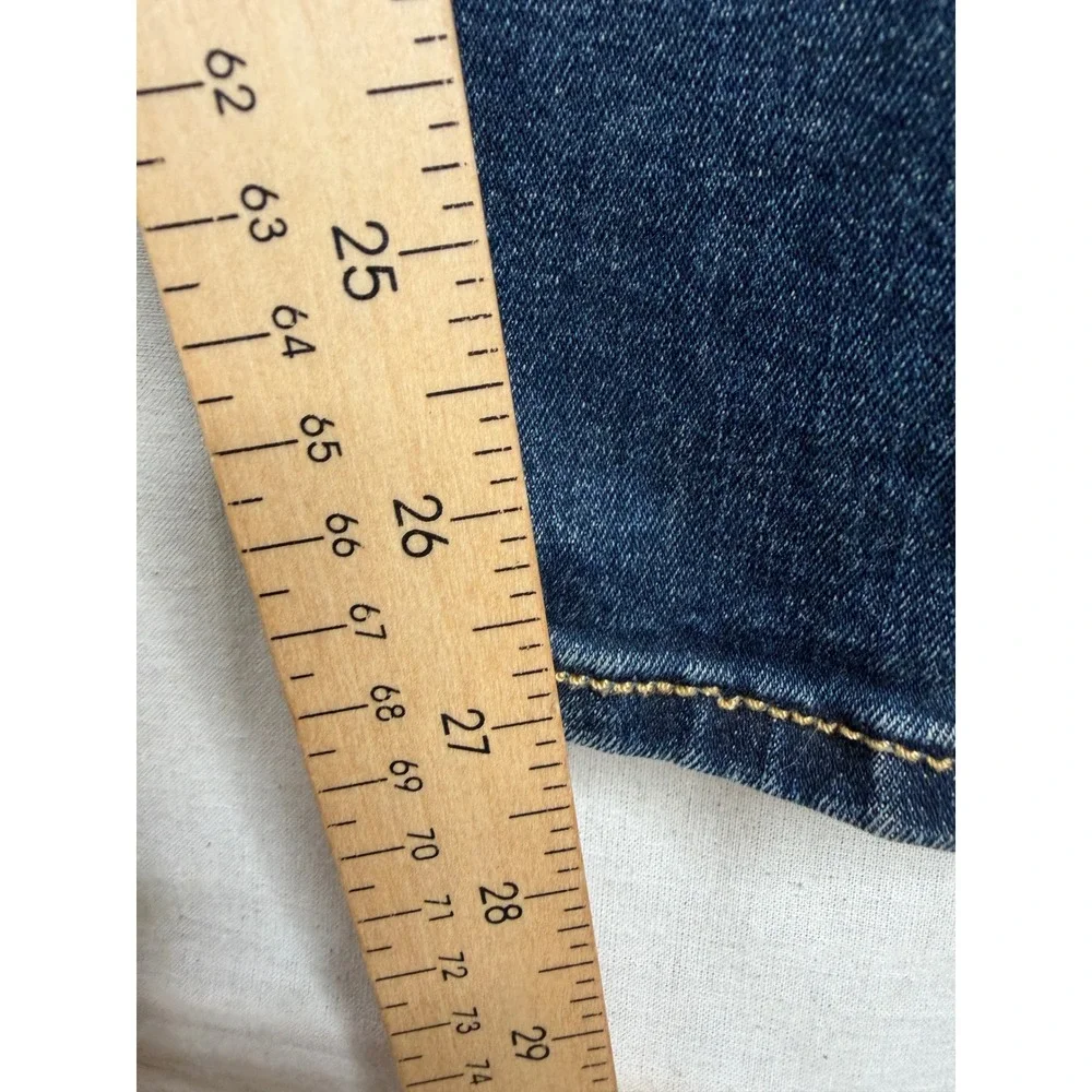 Signature Levi's Straight Jeans size 40 X 30 Blue